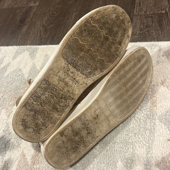 Boutique booties - Picture 4 of 4